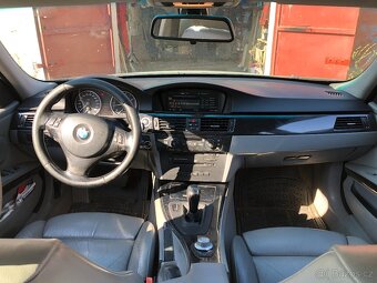 BMW E90 330xd - 9