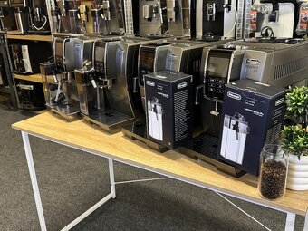 Kávovar DeLonghi Dinamica Plus ECAM 376.95.T - 9