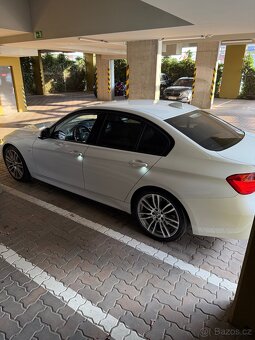 BMW 330d xDrive f30| M paket | 2014 | KRÁSNÝ STAV - 9