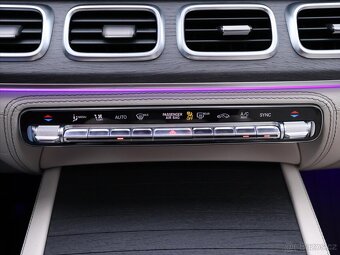 Mercedes-Benz GLE 3,0 400d Coupé 4MATIC 243kW (2021) - 9