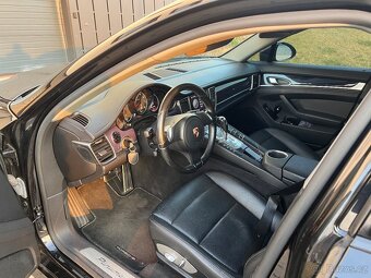 PORSCHE PANAMERA 970 - 9