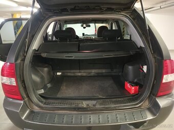 KIA Sportage 4X4 2:0 2006 SUV - 9