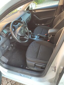 Skoda Octavia III CLEVER 2.0tdi DSG 2018/2019 r - 9