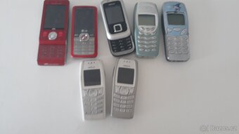 Mobilní telefony - 9