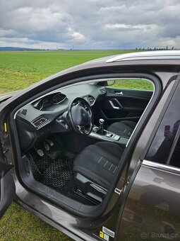 PRODÁM PEUGEOT 308 SW – ALLURE výbava - STK 05/2027 - 9