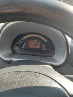 Citroen C2 1.1 benzín 2003 - 9