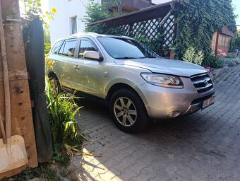 Hyundai Santa Fe - 9