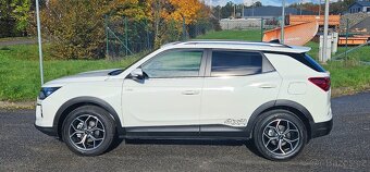 Ssangyong Korando 1.5T-GDI 120kW Automat 4x4 Navigace - 9