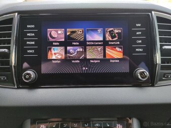 Škoda Karoq 4x4 DSG SPORTLINE FullLED PANORAMA TAŽNÉ - 9