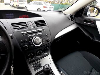 2011 Benzínová Mazda 3 1,6 77kW ACTIVE PLUS 1. MAJITEL - 9