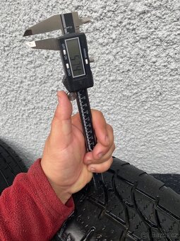 Zimní sada kol 205/75 R16 C - 9