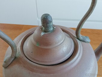 FRANCOUZSKÁ STAROŽITNÁ MOSAZNOMĚDĚNÁ KONVICE RUČNĚ VYROBENÁ - 9