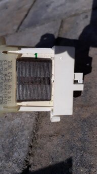 Myčka Whirlpool - náhradní díly - 9