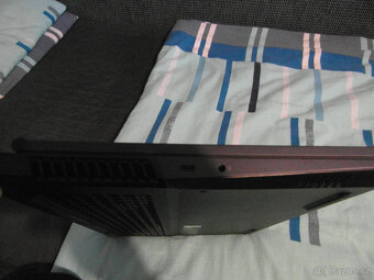 Prodám herní notebook Lenovo Legion 5 15ACH6A černý/modrý - 9