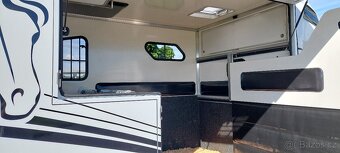 Přepravník koní Renault Master PARAGAN EQUISTAR 3XL Competit - 9