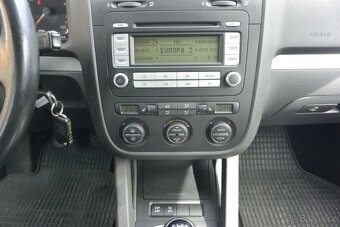 PRODÁM Volkswagen Golf V 1.9TDi - 9