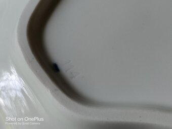 Krásná vlnitá porcelánová mísa/tác značky Míšeň/mečíky - 9