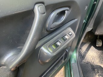 Suzuki Jimny 1.3i , 2010 - 9