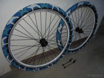 Kolesá 28 - 29" s plášťami. - 9