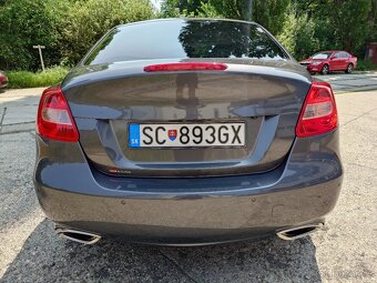 Suzuki Kizashi 2.4 AWD CVT - 9