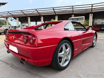 Ferrari F355 Berlinetta z roku 1997 - 9