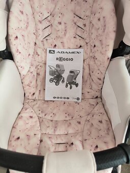 Kočárek Adamex Reggio special edition 2020 - 9
