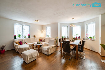 Prodej rodinného domu, 147 m2, Kraslice - 9