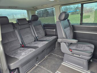 VW Multivan T5.1 2.0TDi Highline - 9