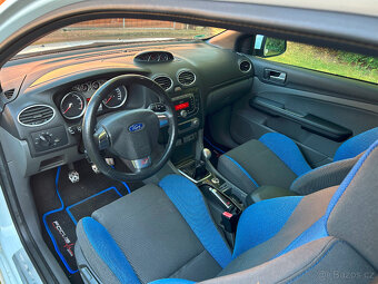Ford Focus ST 2,5 - 9