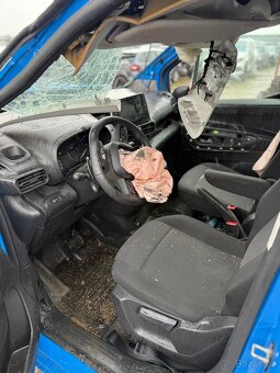 Toyota proace city 1.5d-4D L2 8AT 2024 5 mist - 9