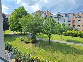 Pronájem 2+kk 60 m2, Pešinova, Kr.Pole - 9