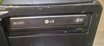 Počítač i5-3570K,gtx 1050Ti + Monitor Philips - 9