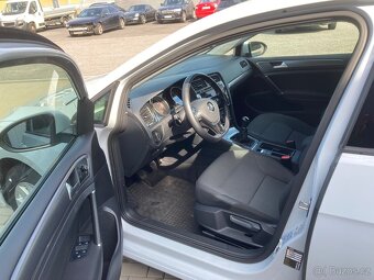 VW Golf 7 1,0 TSI 81kw Comfortline - po 2.majiteli - 9