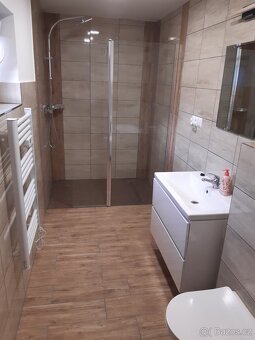 Rodinný dům s wellness koutkem pro krátkodobý pobyt - 9