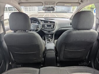 Kia Ceed kombi 1.6 GDI 99 kW Exclusive - 9