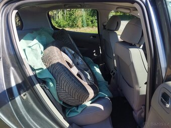 Peugeot 308 1.6 HDi nová cena - 9