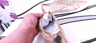 SENZAČNÍ DÁMSKÉ TENISKY - PUMA - vel. 41 - 9