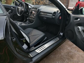 Prodám velmi pěkný Mercedes-Benz SLK 200 - 9