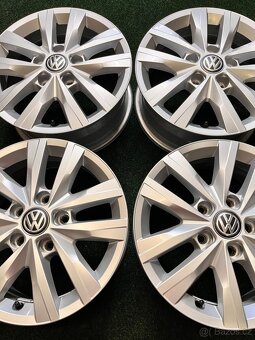 5x120 R16 Volkswagen T6 Multivan - TOP STAV - 9