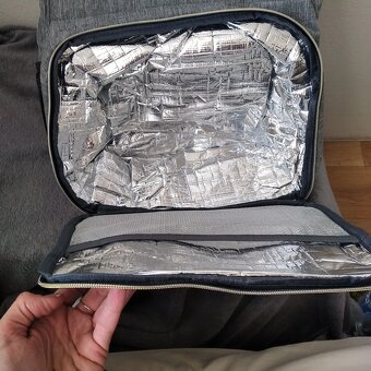 Nový velký batoh na notebook s chladící přihrádkou - 9