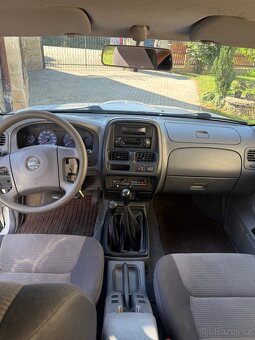 Prodám Nissan Navara D22, 2.5tdi, 98kw, 2005rok. - 9