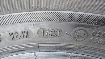 Zimní pneu 205/55/16 Barum - 9