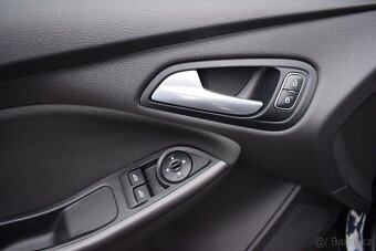 Ford Focus 1,0 EB NOVÉ ROZVODY,PO SERVISU - 9