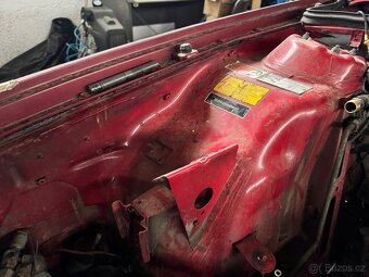 BMW 635 CSi - karoserie - 9