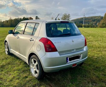 SUZUKI SWIFT 1.3 LPG 4x4 - 9