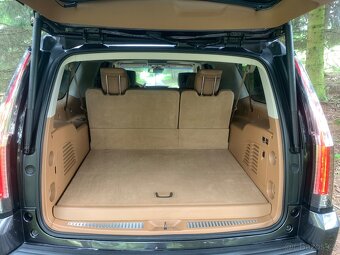 Cadillac Escalade 6.2Long V8 Platinum 8 mist EU verze - 9