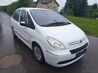Citroën Xsara Picasso 1.6i 80kw NFU Nová STK - 9