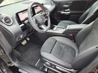Mercedes-Benz GLA 2,0 200d 4Matic AMG line ČR 1.maj 4Matic - 9
