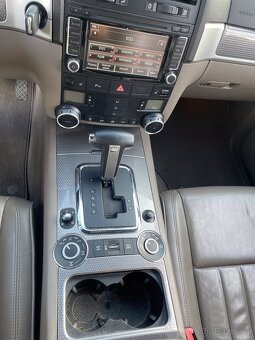 Volkswagen Touareg - 9