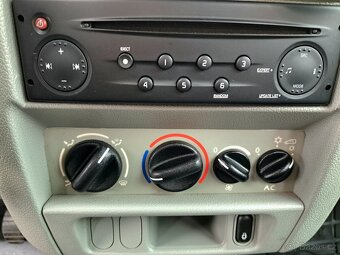 Renault Kangoo 1.2i - 9